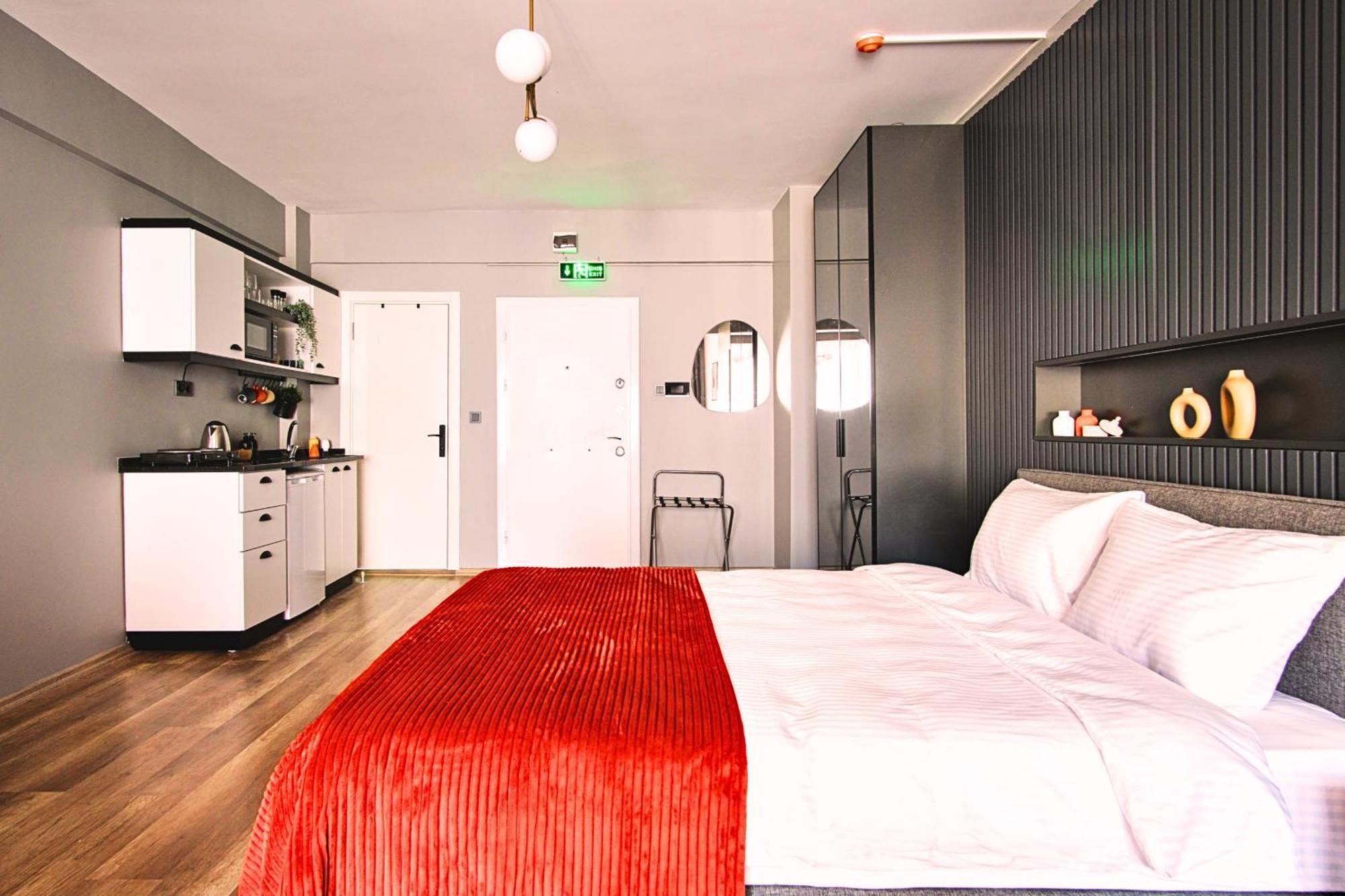 Taks-Inn Suites Istanbul Exteriör bild