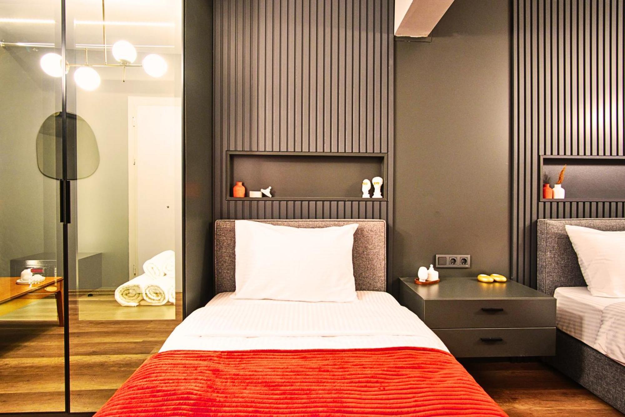 Taks-Inn Suites Istanbul Exteriör bild